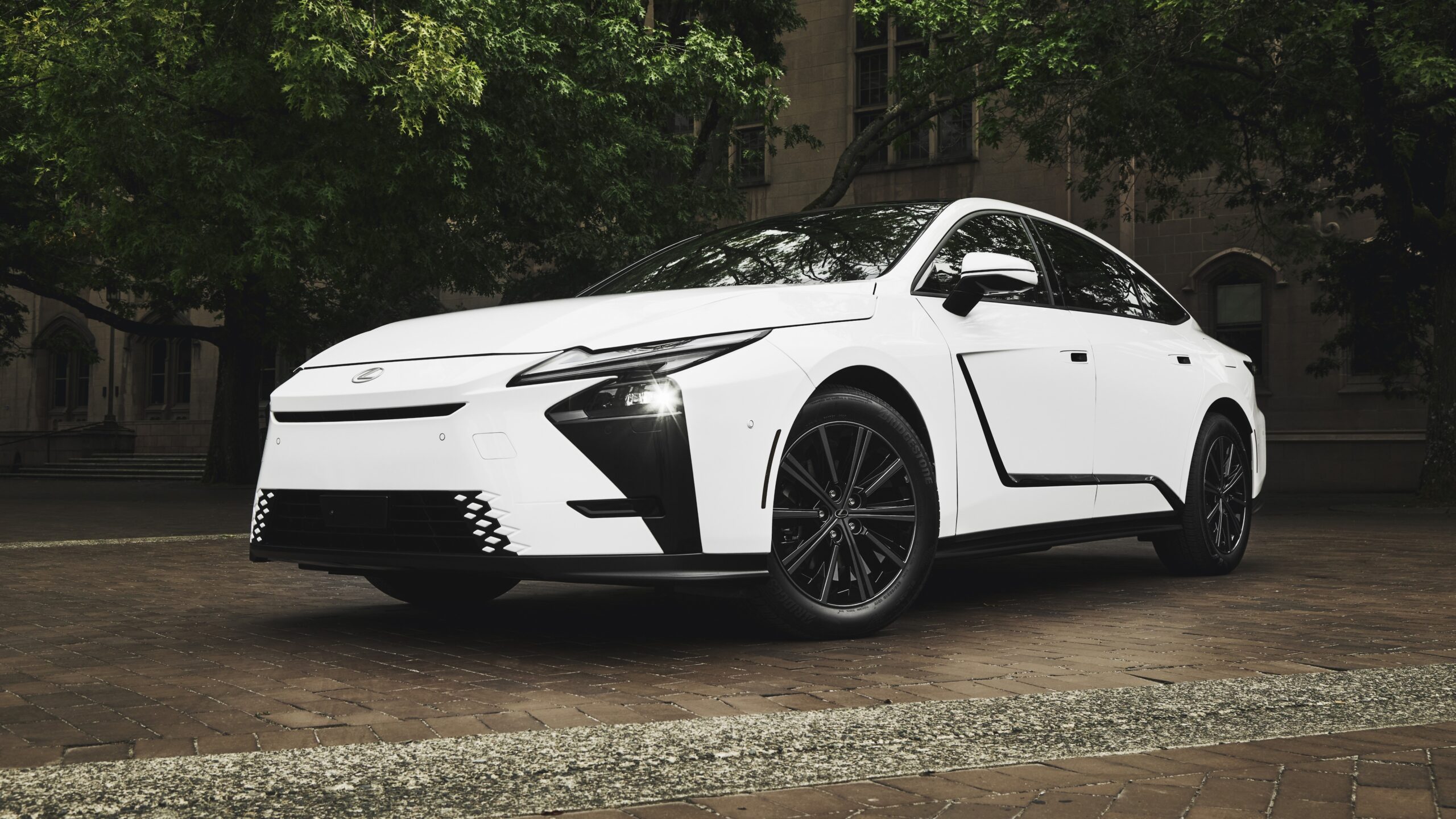 2026 Lexus ES 350h