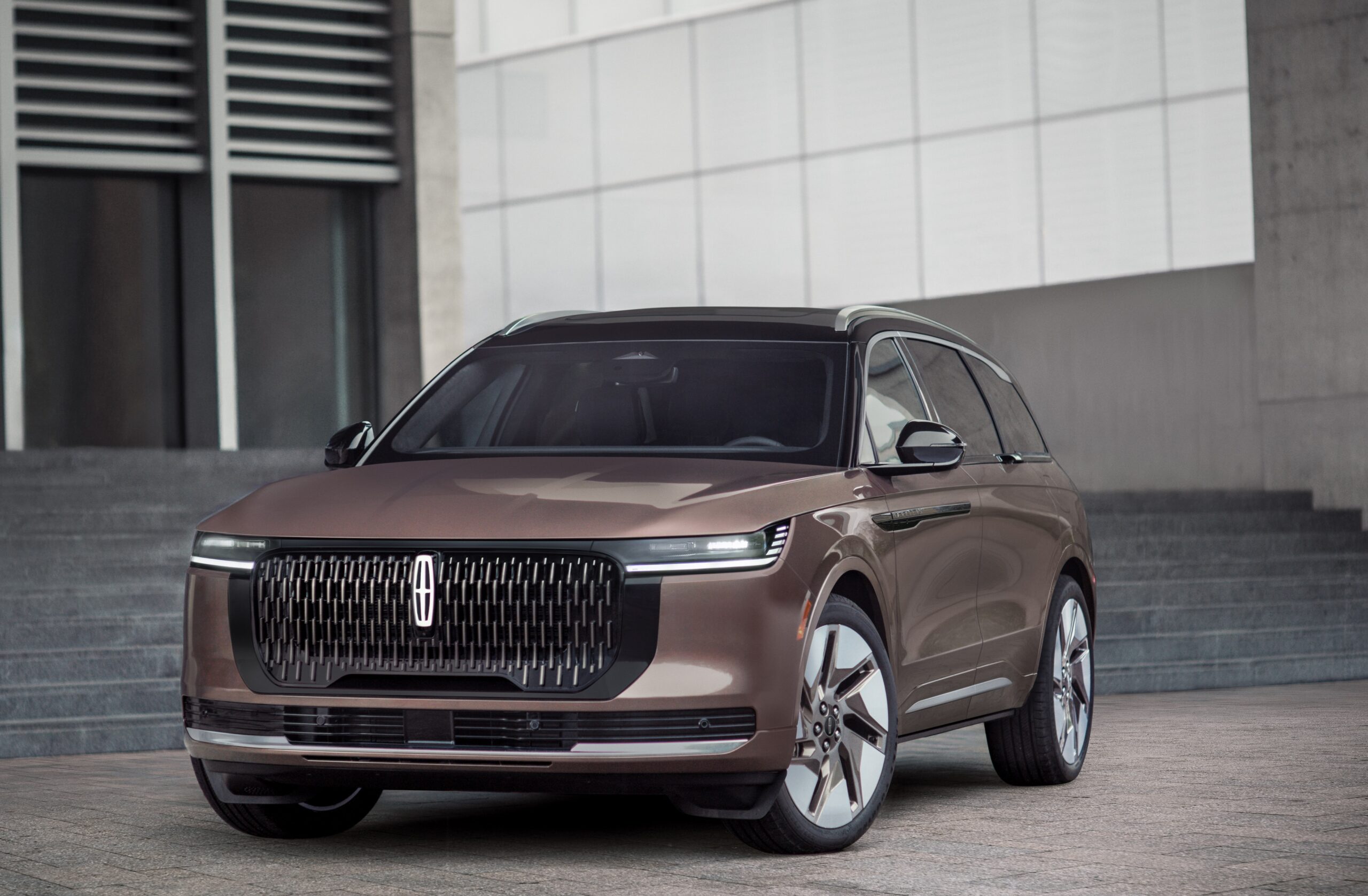 2027 Lincoln Nautilus